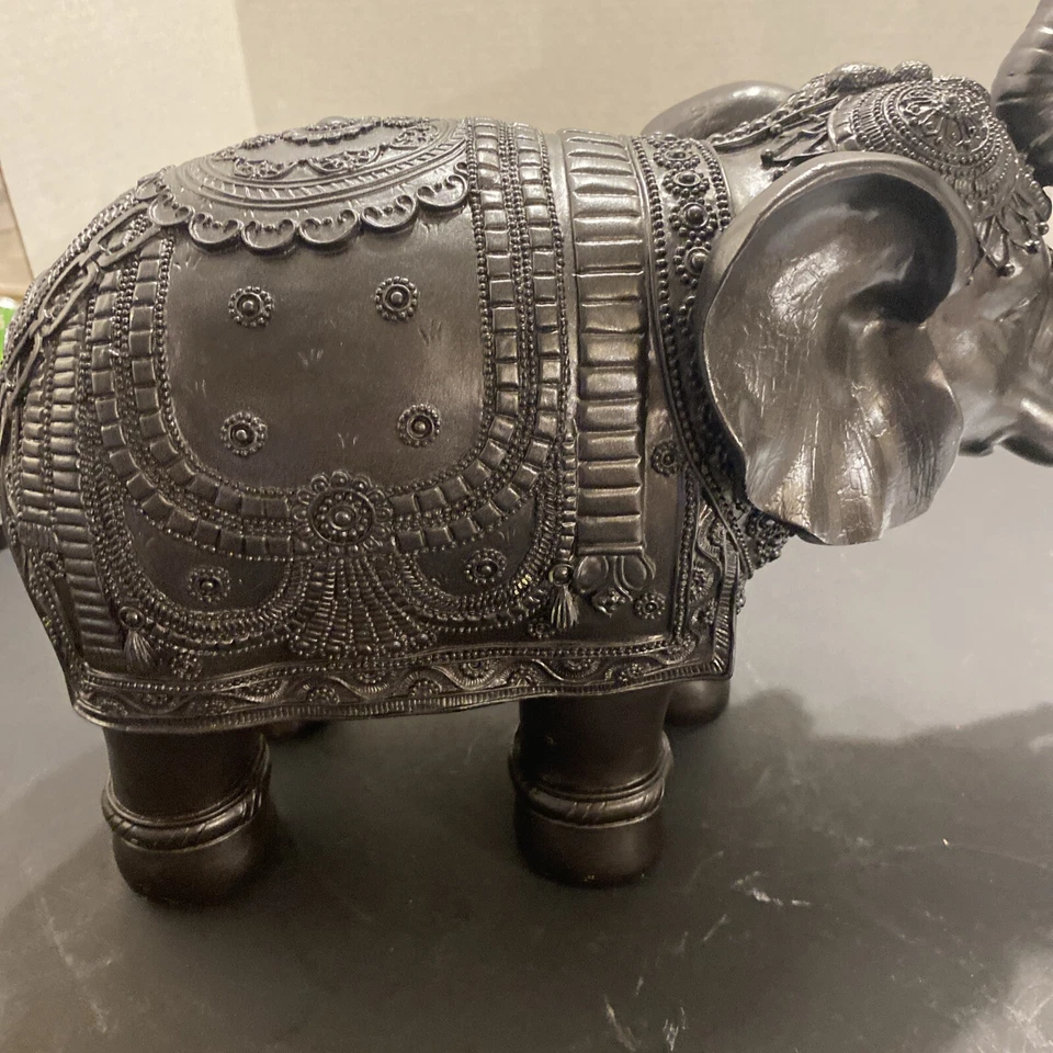 Black Vintage Resin Decorative Elephant Figurine. 9 In. (KP) - Image 2 of 4