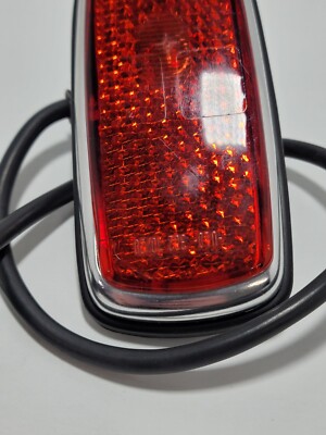 Beosound A1 2nd Gen Mercedes Black 赤い点灯 NEW Mercedes-Benz rear RIGHT SIDE MARKER LAMP W109 W110 0008260241