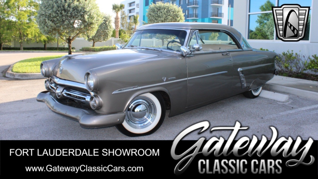 1952 Ford Crestline for sale in Lake Worth Florida
