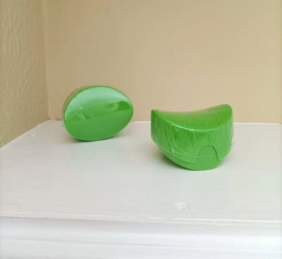 2 x Pringles Pop Box Snack Pots Vintage Green Sour Cream Onion New Sealed