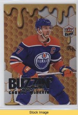2023-24 Upper Deck Fleer Ultra Buzzin' Connor McDavid #1 READ vs3