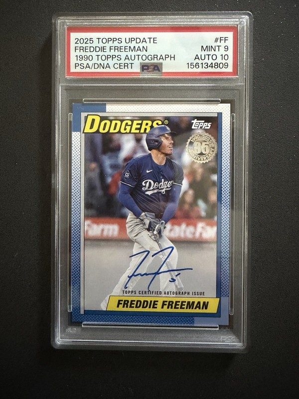 2025 Topps Update Series - 1990 Freddie Freeman Auto #90AU-FF (AU) PSA 9/10