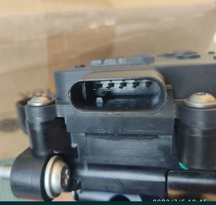 Thermostat "water pump" VAG 1.8-2.0tfsi 06L121111G - Image 2 of 4