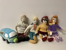 1999 Scooby Doo 10    Plush Figures Shaggy Fred Daphne Velma The Mystery Machine