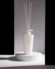 Aroma360 Deja Vu 500mL LARGE Reed Diffuser White NEW