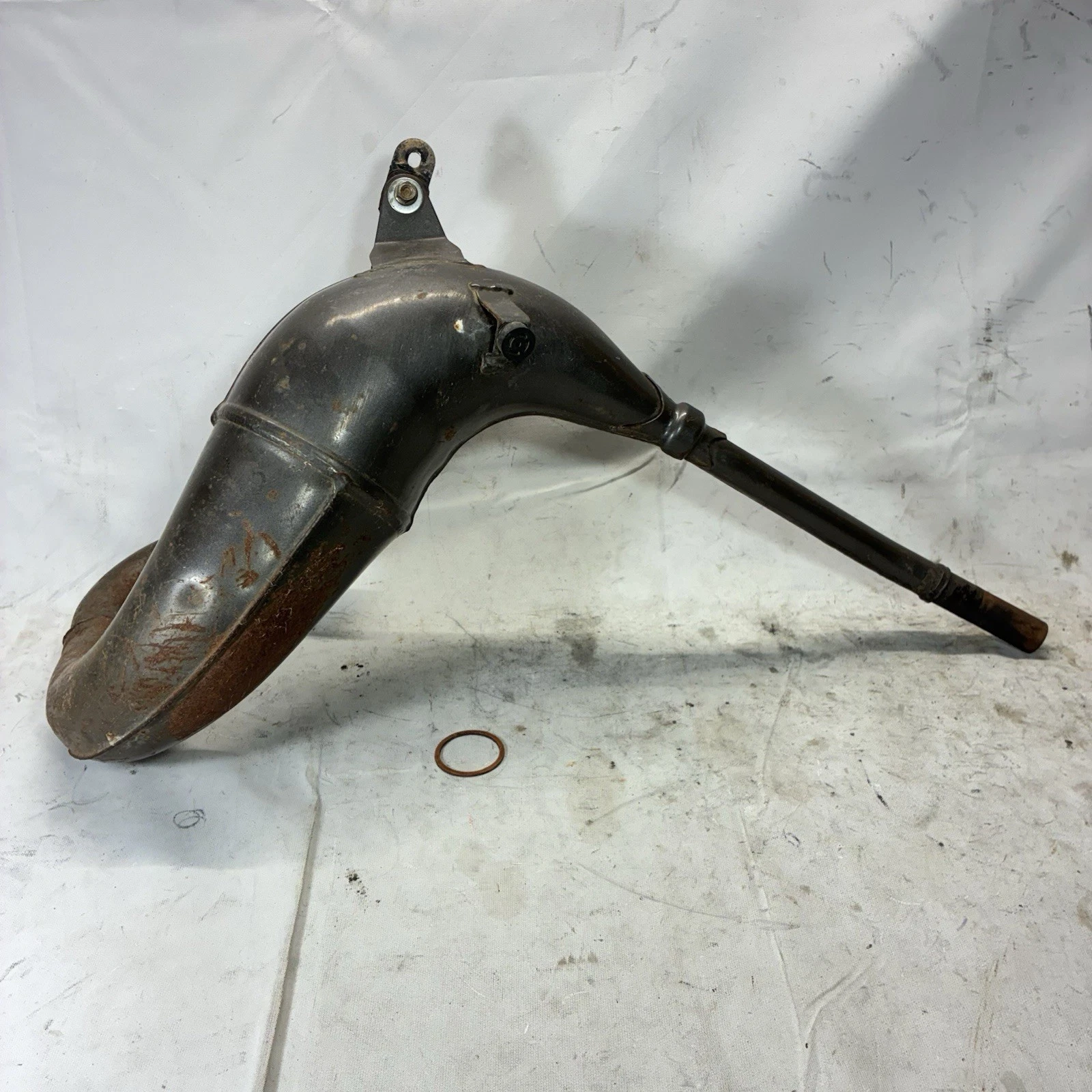 2005 02-13 KX85 KX 85 OEM Exhaust Header Pipe Manifold Expansion Chamber Mount