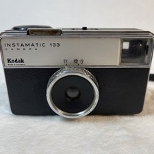 Kodak Instamatic 133 Camera Made in Germany 1960s VTG For Parts Repair