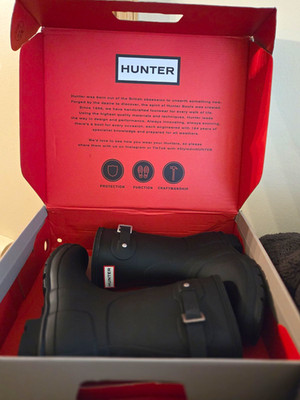 Hunter Original Short Waterproof Rain Boots Black Women s US 6 Mid-Calf
