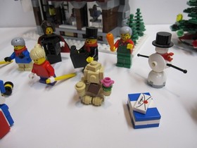 LEGO 10199 Winter Village Toy Shop Complete With Manual, No Box,  Complete