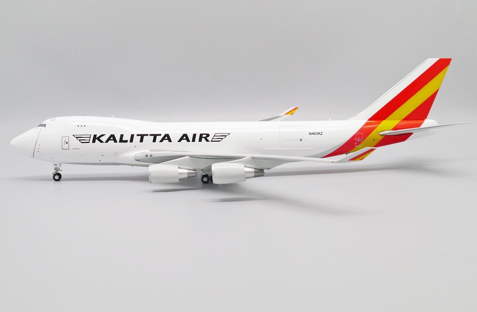 Kalitta air 757-400 1/200 マスク Kalitta air 757-400 1/200 マスク Kalitta air 757-400 1/200