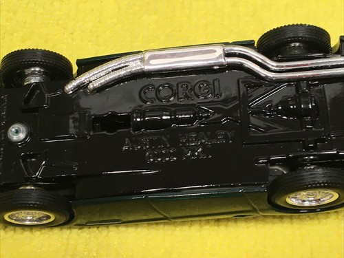 CORGI BRITISH CLASSIC SPORTS CARS Austin Healey 3000 MK1 Boxed - Picture 6 of 7