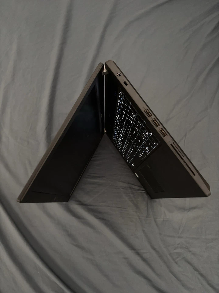 Acer TravelMate P459-M 15.6" 4GB128GB SSD i3 2.30GHz Foto 4 de 4