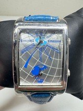Square Wristwatch Globe Design B Working Watch