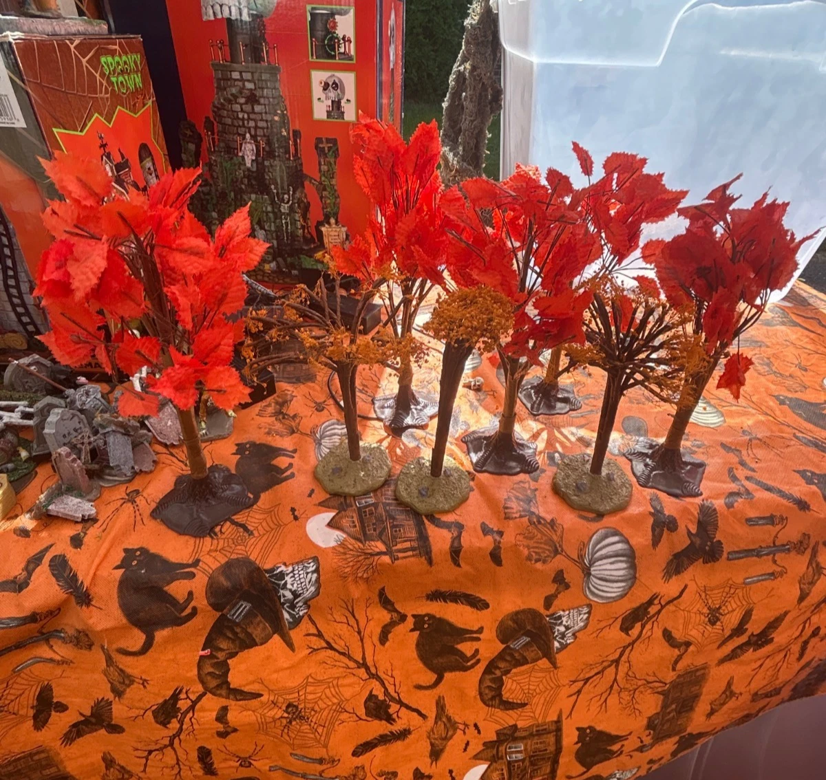 Ultimate 2025 Guide to Halloween Village Lot: What’s Worth Buying Now
