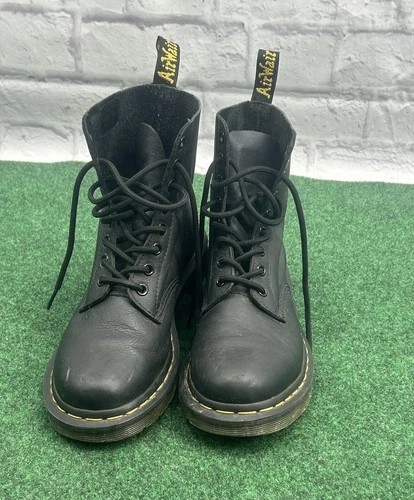 DOC DR. MARTENS 1460 pascal women’s size 7 black leather boots air wair 38
