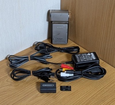SONY HDR-TG1 Digital Handycam Camcorder Full HD Japanese only Excellent