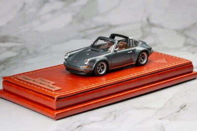 Make Up Titan 1:64 Scale Porsche Singer 911 964 Coupe Car