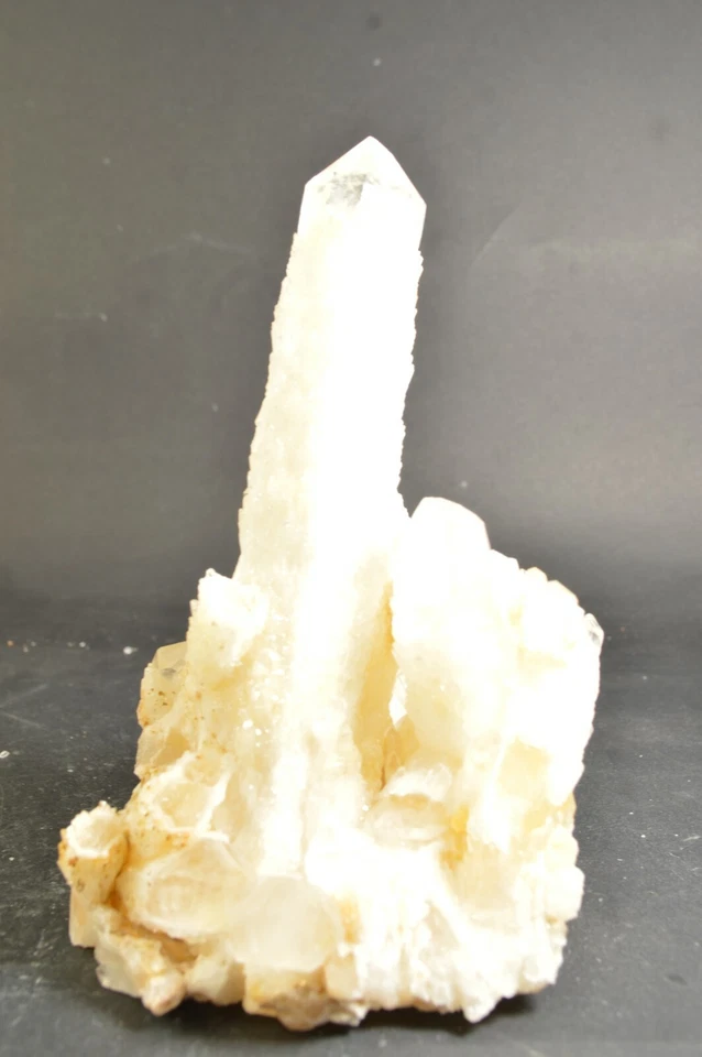 Amas de Quartz Ananas du Madagascar 504g - Photo 4/4