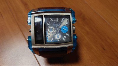 Montre Diesel série X-Ray analyseur numérique chronographe Dz7156