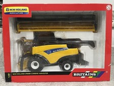 Britains Farm - New Holland CR9080 Combine Harvester - 1:32 - 42414 - New/Mint