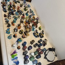 Activision Skylanders Character Figures 90 With Portal Crystals And Keys