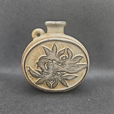Seto Ware Kashiwa Vase.  Gegossen mit Seto rotem Ton. Vintage, Vogel