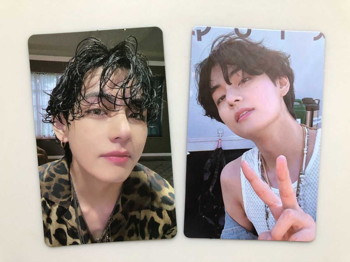 BTS V Taehyung Memories of 2020 Blu-ray & 2021 DVD Official Photo Card 2 set