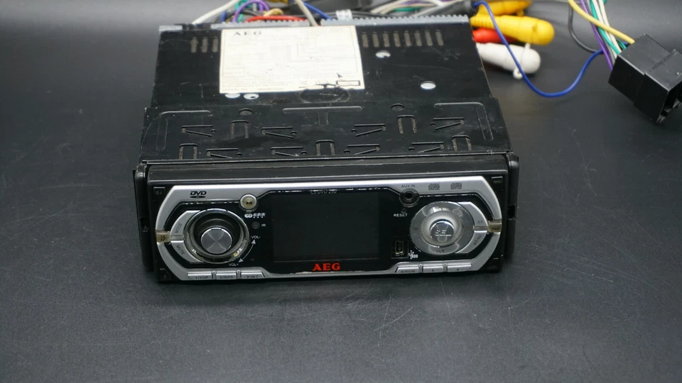 AEG CS DVD 250 Autoradio DVD USB MP3 etc. 1-DIN Radio - Bild 2 von 4