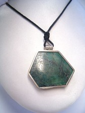 Ciondolo in ARGENTO 925 con radice di SMERALDO e girocollo - pietra dura -