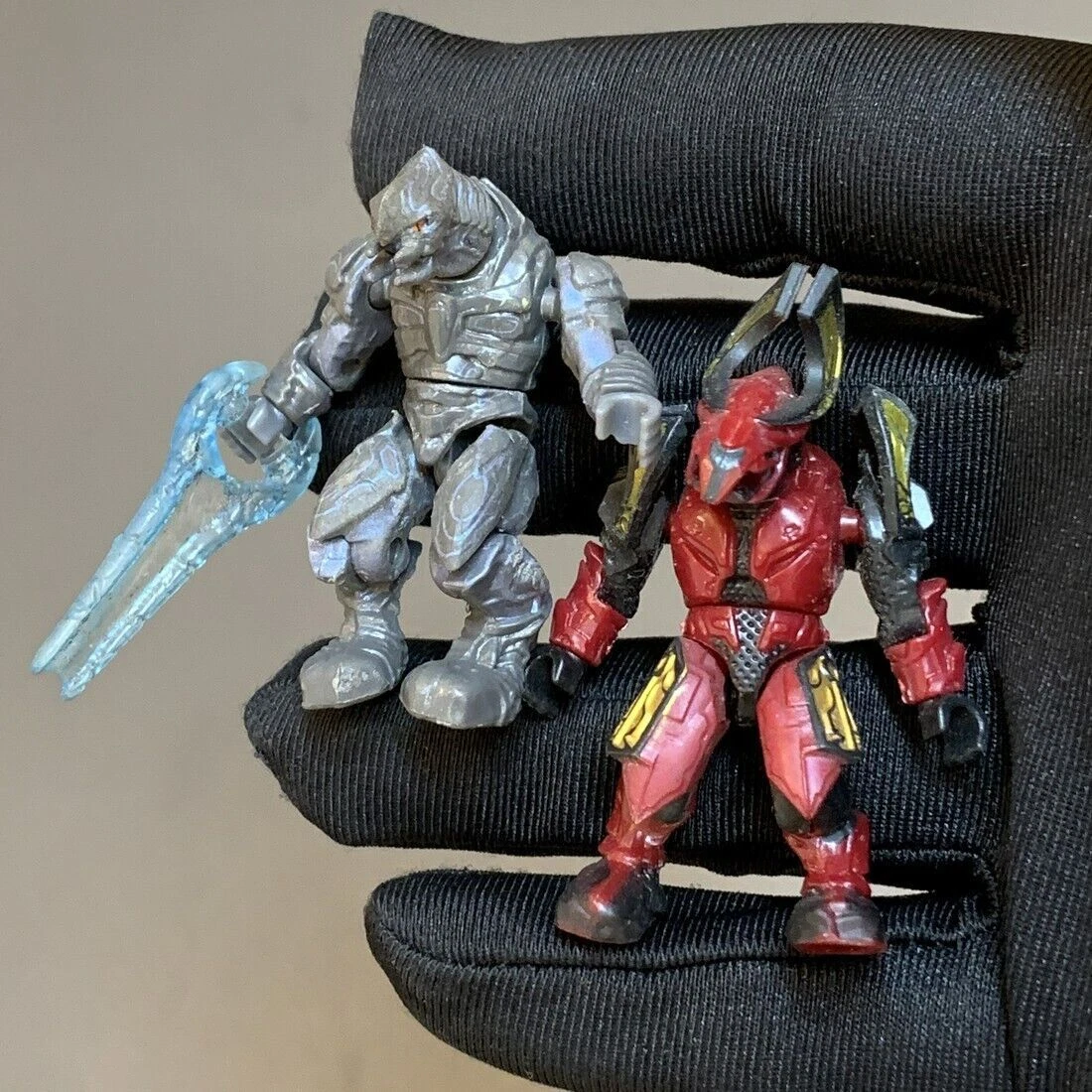Mega Bloks Construx Halo Covenant Elite Honor Guard COVENANT Arbiter Shadow TOYS
