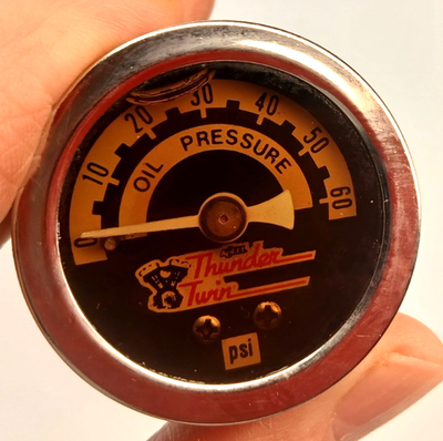 #ad ACCEL 7121 Motorcycle Oil Pressure Gauge Thunder Twin 60psi 1.5” Liquid Filled $40.00