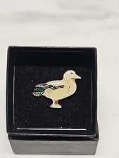  VINTAGE Duck Pin Enamel Lapel Hat PIN No Box Or Back 