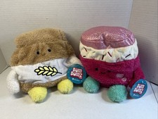 Bumbumz Bakerbumz Jamal Cake  Faith Flour Bum Bumz plush Baker NWT Lot Of 2