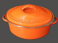 Cocotte orange en tôle émaillée Le Creuset vintage années 1970