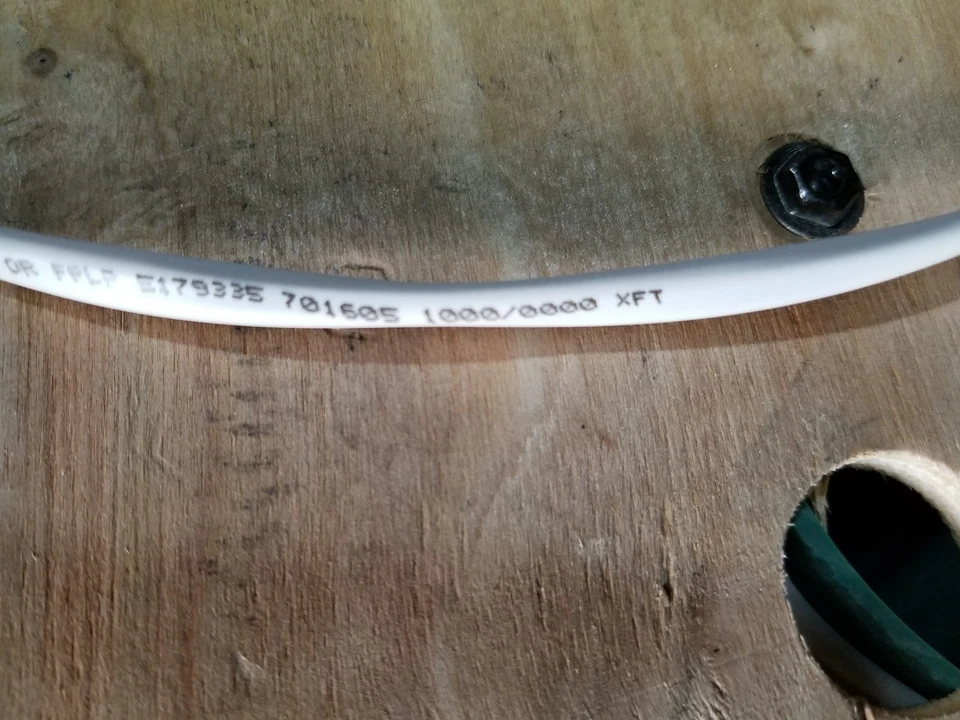 Cabo de áudio/alto-falante/comunicação Advanced Digital 911402 14/2C Plenum Wh/100 pés - Imagem 4 de 4