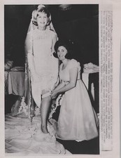  1966 Luci Johnson Nugent Kathleen Carter Austin Texas Wedding Press Photo