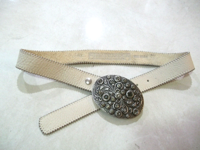 VINTAGE LEATHEROCK WHITE Soft Leather Belt BRASS BELT BUCKLE  display picture 1
