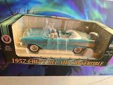 💥1957 Chevrolet Bel Air CROWN PREMIUMS 1/24 NAPA tools toy car diecast 