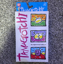 Bandai Tamagotchi 1997 Original Virtual Pet Game Keychain w/ Box MPN 1800 Tested