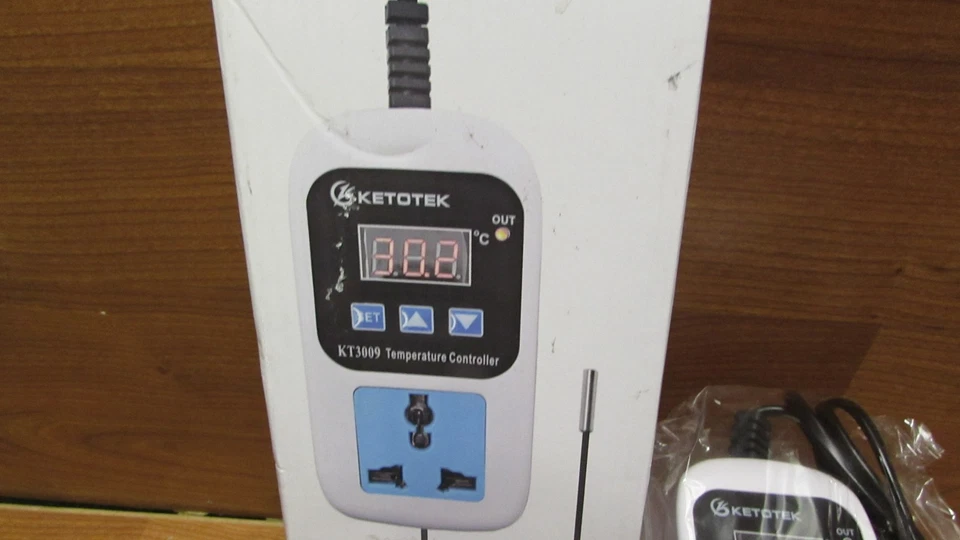 KetoTek Hygrostat Humidity Controller Switch Hygrometer 0~99%RH 110-220V Sensor - Image 3 of 4