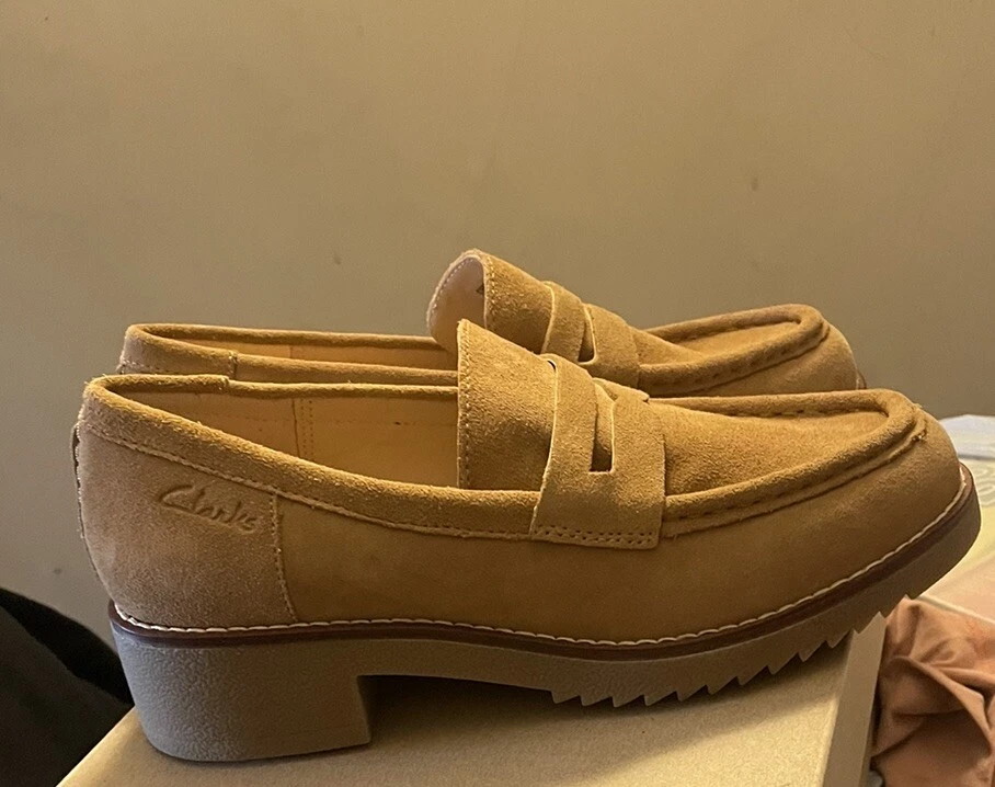 Scarpe mocassini Clarks stile Eden da donna in camoscio marrone taglia UK 5 5 D EUR 39.