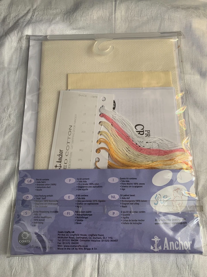 SOLO ANCHOR COUNTED CROSS STITCH 'CATNAPPING DOOR HANGER - Imagem 2 de 2