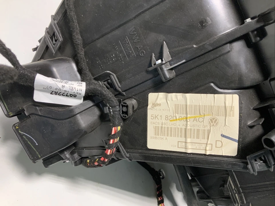 2010 - 2014 VOLKSWAGEN JETTA SPORTWAGEN HVAC НАГРЕВАТЕЛЬ КОРОБКА ВОЗДУХОДУВКА OEM 5k1820003AC - Изображение 4 из 4