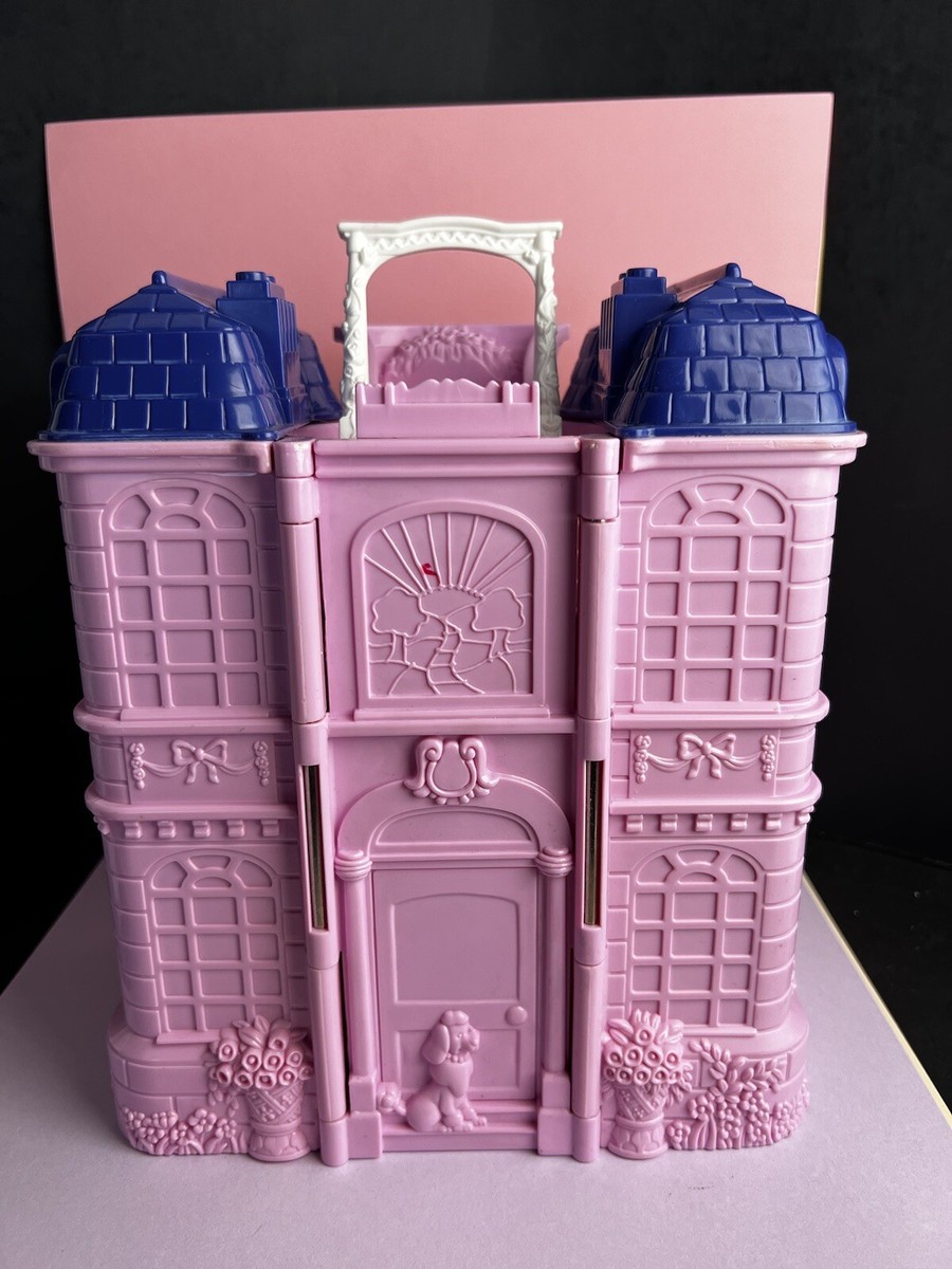 Mattel Fisher Price Sweet Streets Loving Family Doll House Pink