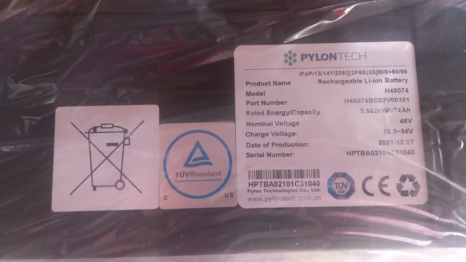 Batteria di accumulo trifase PYLONTECH H48074 - Set di 3 pezzi - Immagine 3 di 4
