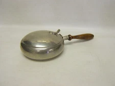 Stieff Pewter Wooden Handle Crumb Catcher / Silent Butler P20-11 GUC