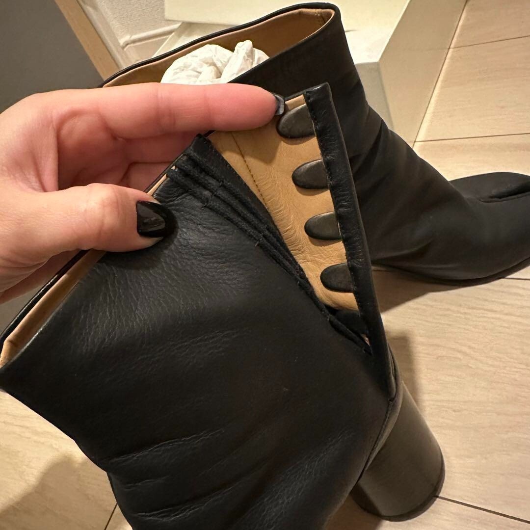 Maison Margiela Tabi Boots 20AW Black Leather Split Toe Ankle