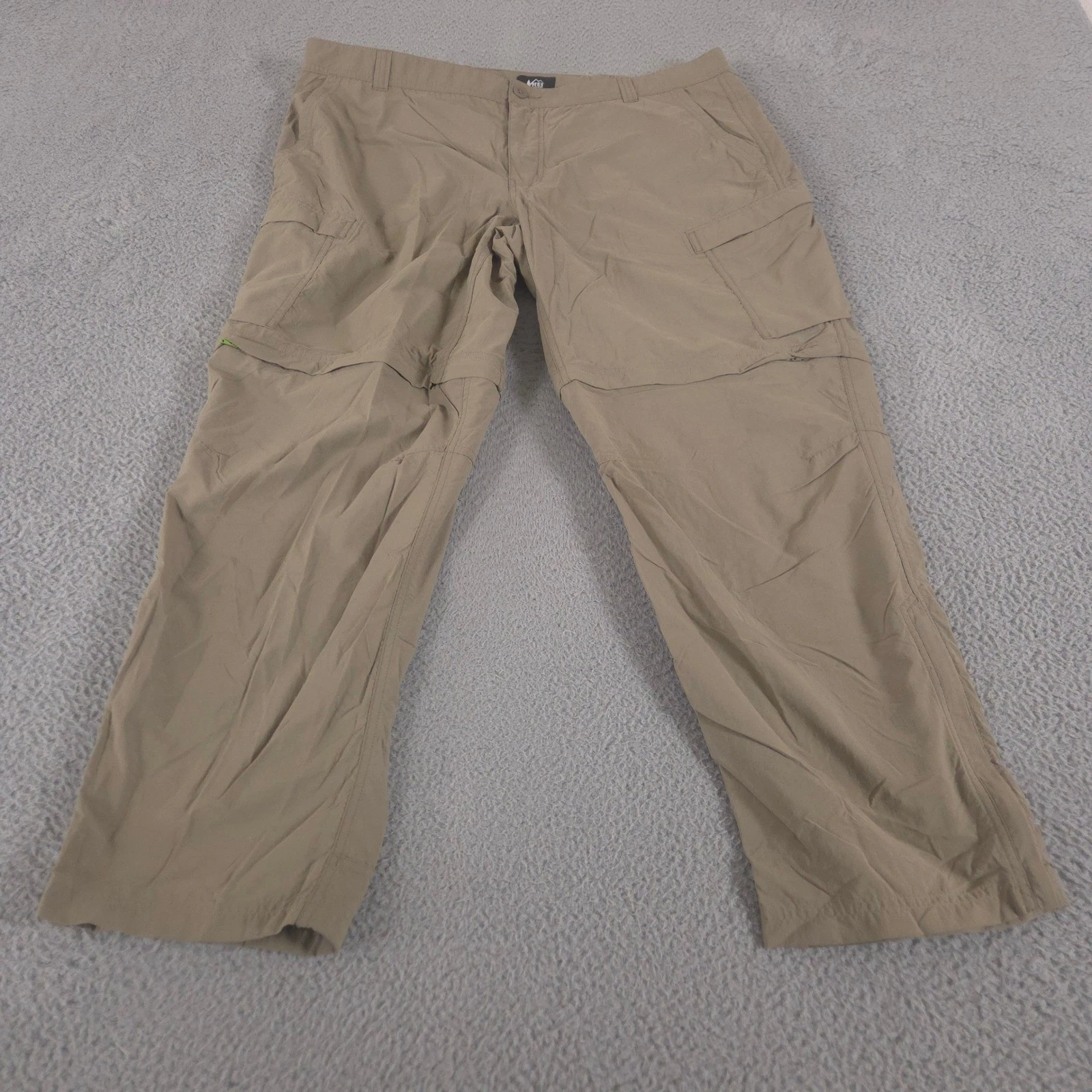 REI Co-op Pants Men 44x32 Tan Sahara Convertible Straight Leg Nylon Cargo Hiking