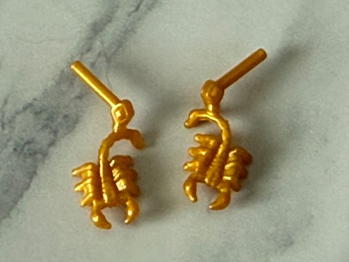 New Monster High Nefera De Nile Lot Gold Earrings Jewelry Accessories