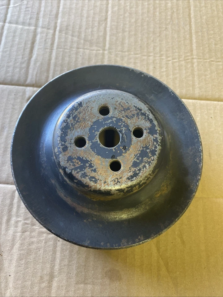 Polea de bomba de agua de 3 ranuras original vintage Oldsmobile V8 AC PS Foto 2 de 4